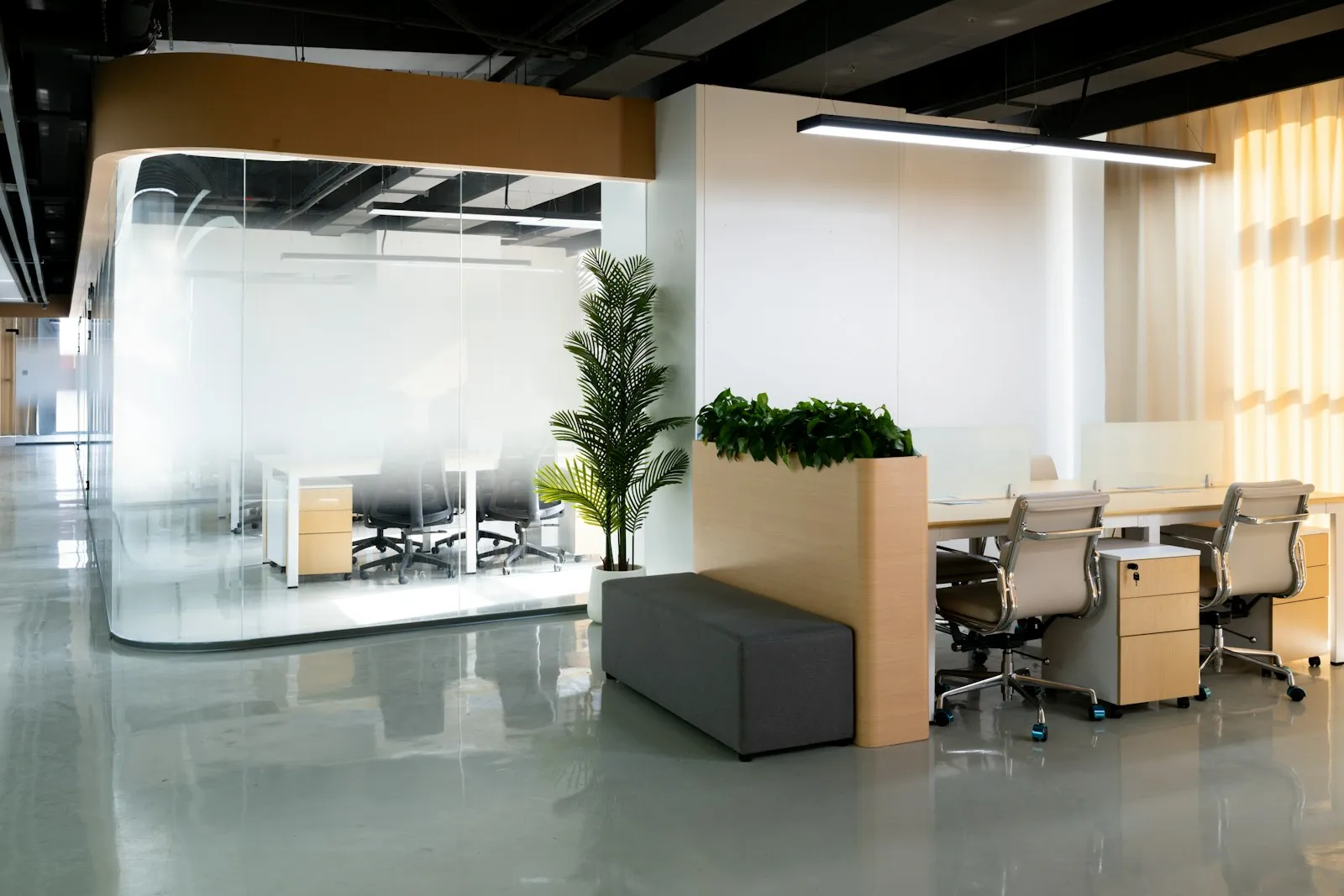 Aluminium & Glass Partitions